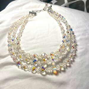 Crystal “disco” necklace. Iridescent.